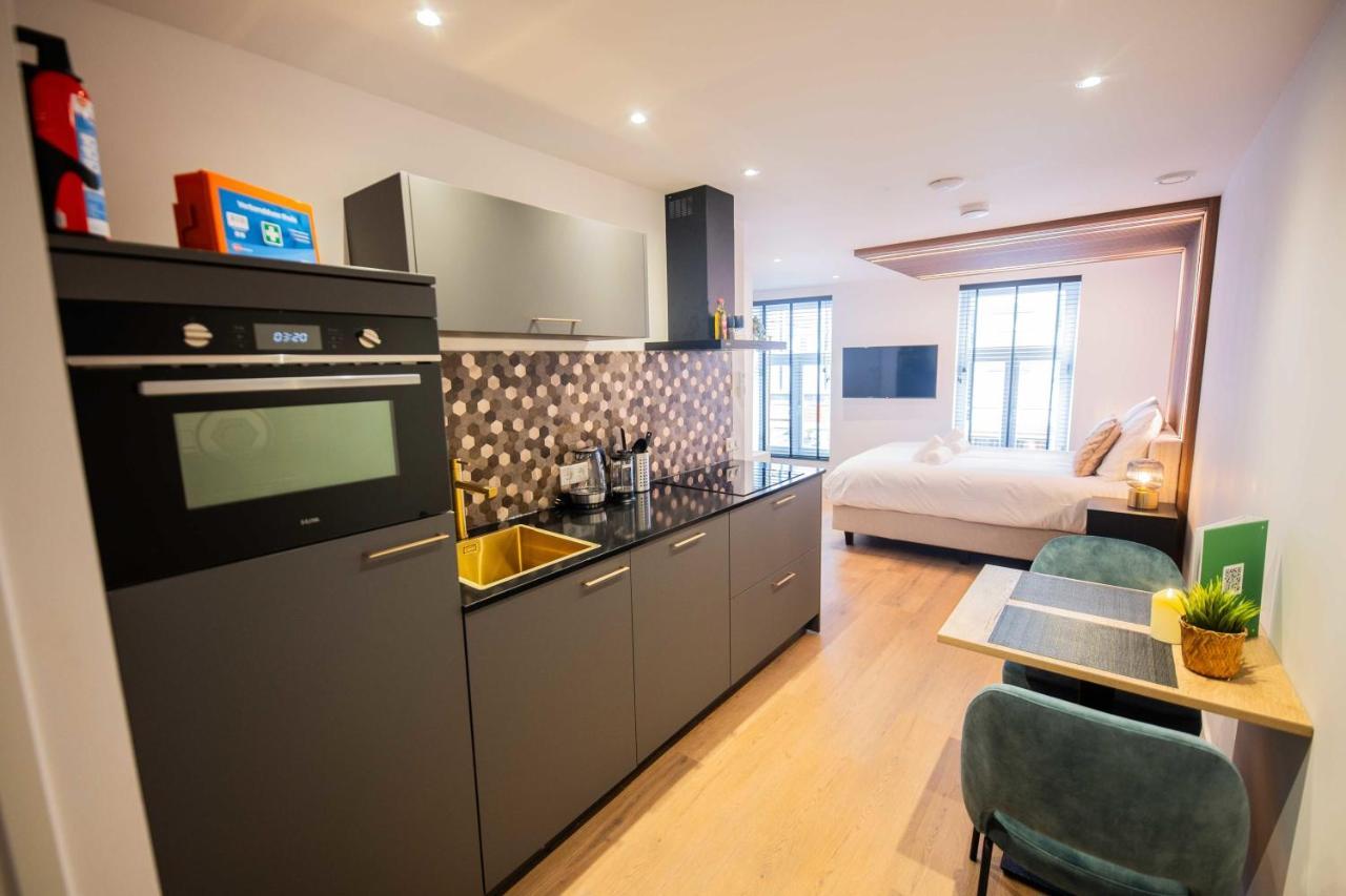 Luxurious 35M2 Designer Studio - R51A Eindhoven Bagian luar foto