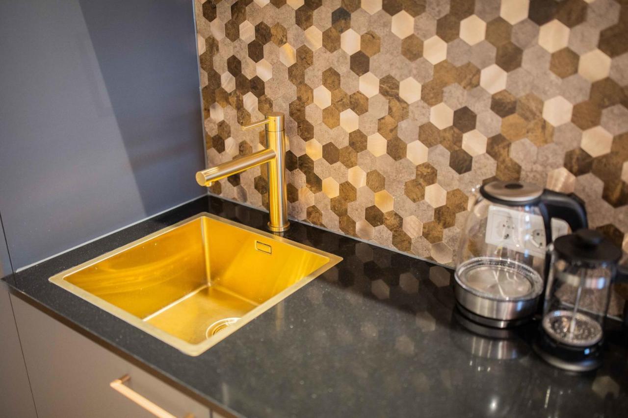Luxurious 35M2 Designer Studio - R51A Eindhoven Bagian luar foto