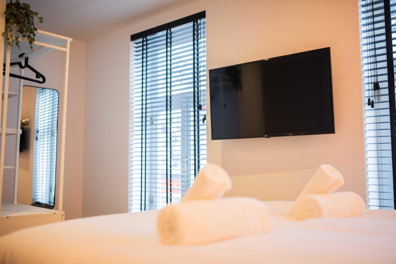 Luxurious 35M2 Designer Studio - R51A Eindhoven Bagian luar foto