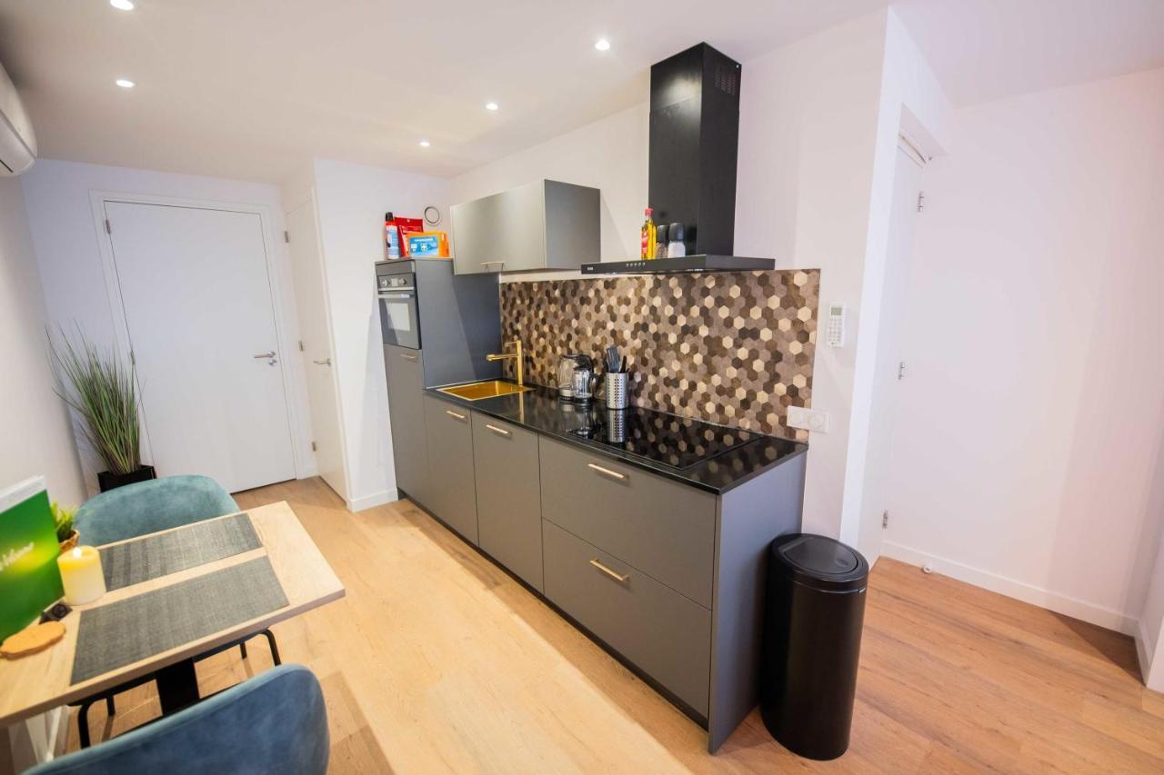 Luxurious 35M2 Designer Studio - R51A Eindhoven Bagian luar foto